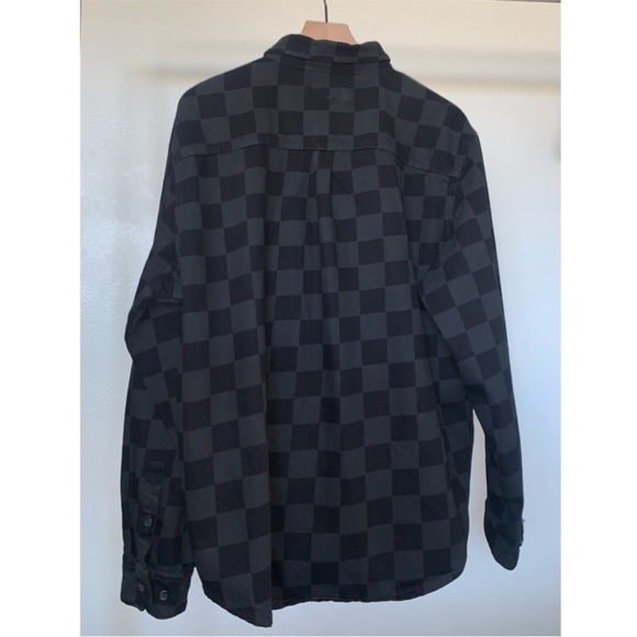 FOREVER21 MENS BLACK CHECKERED BUTTONED FRONT SHIRT SIZE MEDIUM - Picture 6 of 6